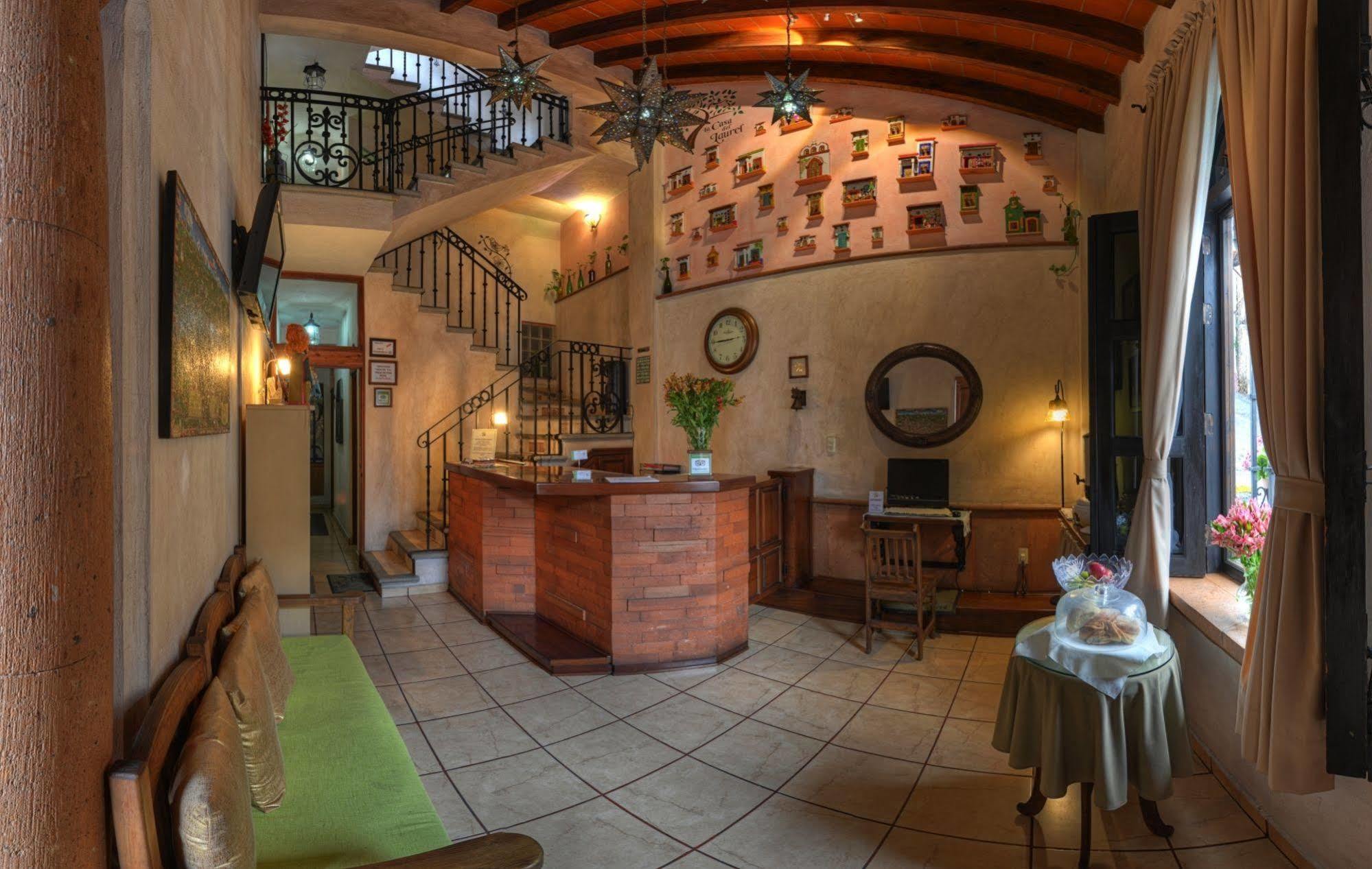 La Casa Del Laurel Hotel แท็กซ์โก เด อลาร์คอน ภายนอก รูปภาพ