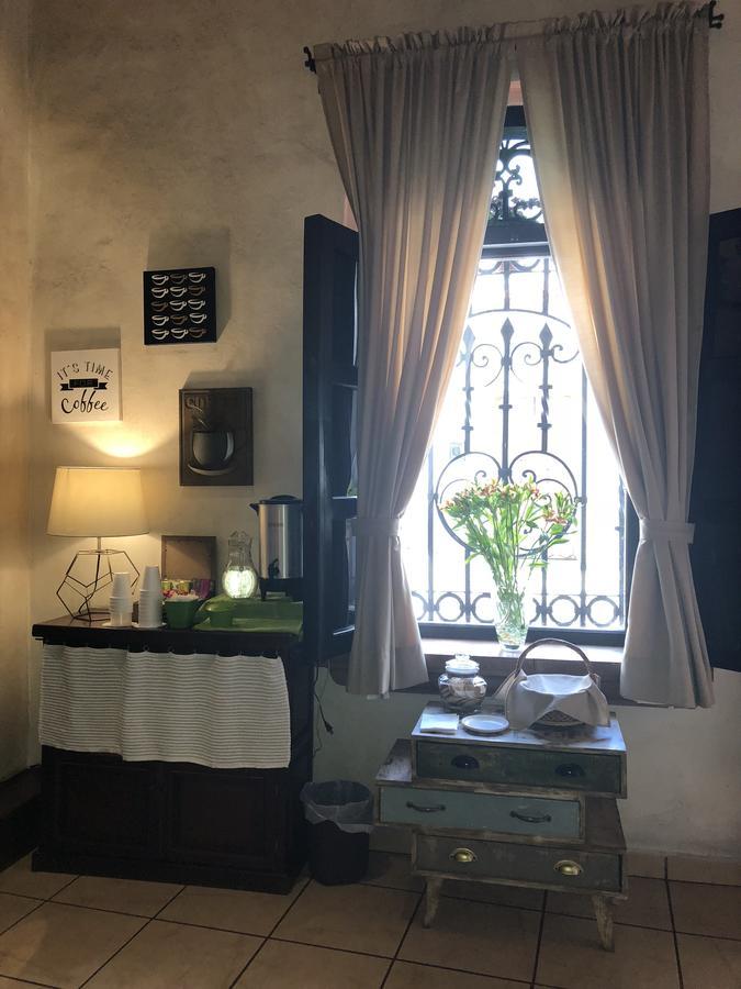 La Casa Del Laurel Hotel แท็กซ์โก เด อลาร์คอน ภายนอก รูปภาพ